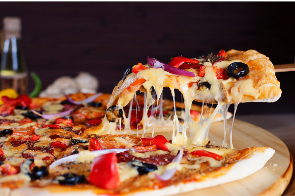 5 Reasons Why Delicious Pizza Is the Top Favorite for Your Child